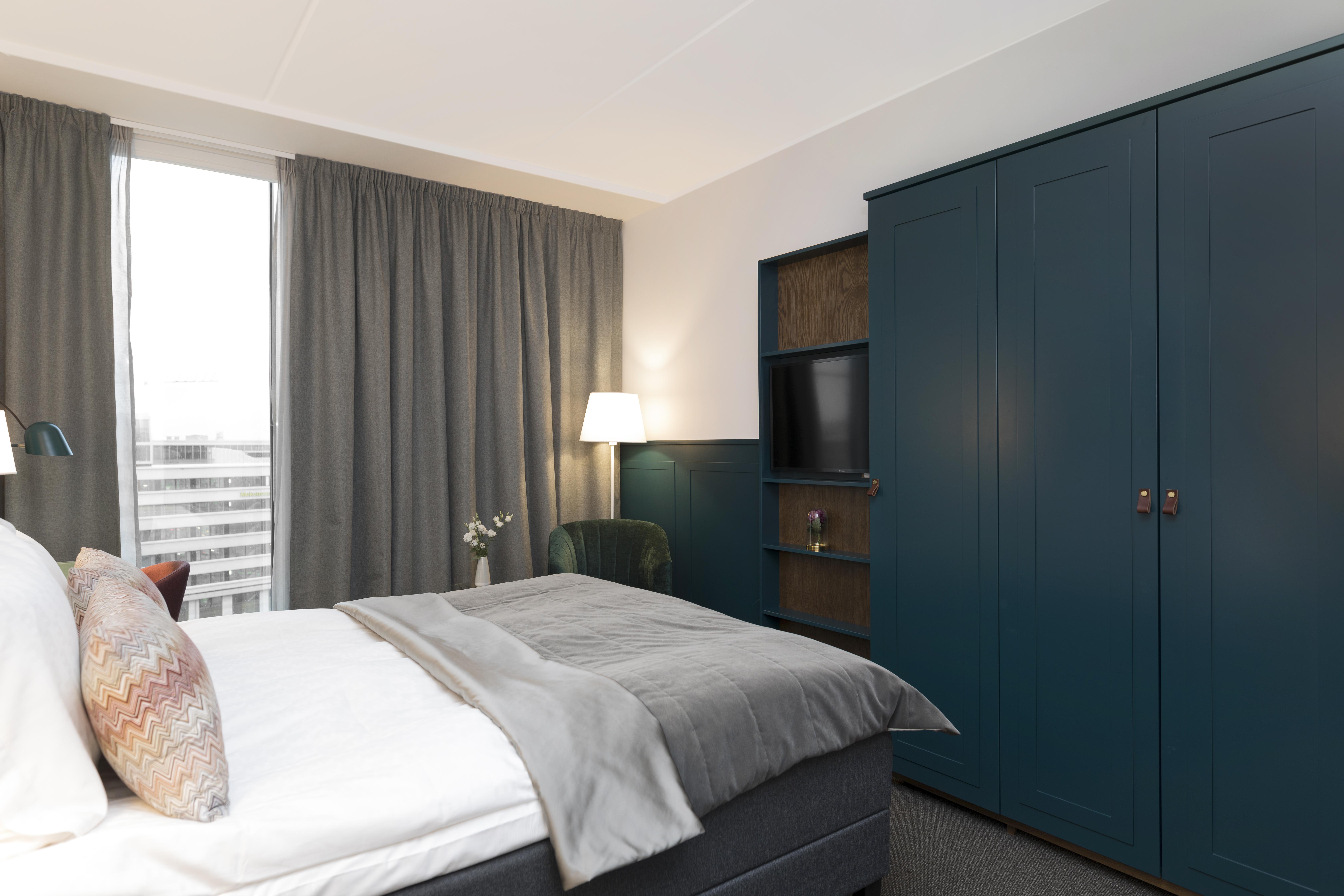 Elite Hotel Carolina Tower Solna Exterior photo